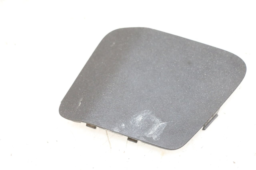 photo de TRAPPE DE VISITE GAUCHE PEUGEOT SATELIS 125 (2013 - 2018) - Zoom état d’usage