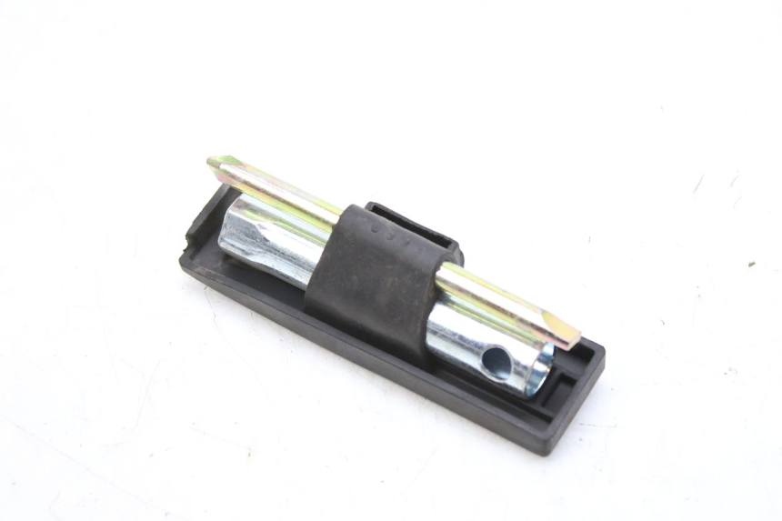 photo de TROUSSE A OUTILS YAMAHA CYGNUS X INJECTION 125 (2007 - 2013)