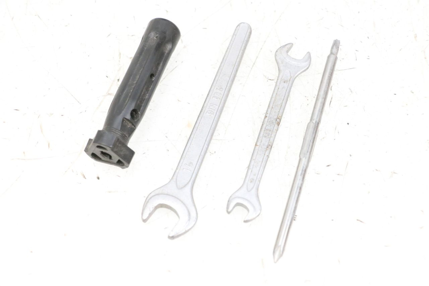 photo de TROUSSE A OUTILS BMW R GS 1250 (2021 - 2024) - Vue principale