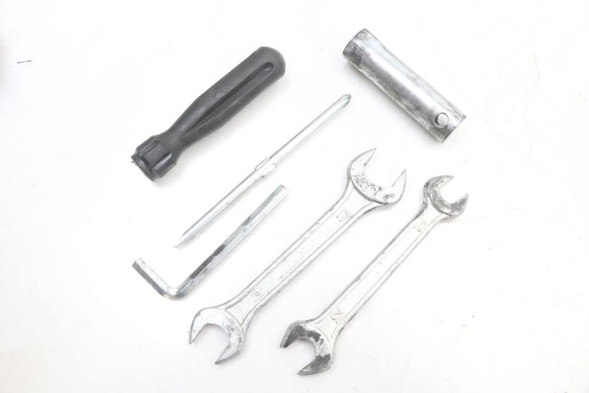 photo de TROUSSE A OUTILS TNT MOTOR ROMA 10' 4T 50 (2019 - 2022)