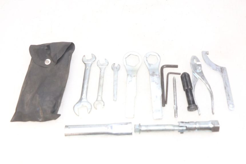 photo de TROUSSE A OUTILS KAWASAKI ZR7 ZR-7 S 750 (1999 - 2004)