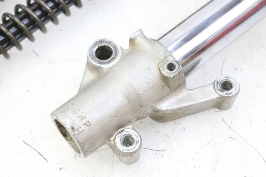 photo de TUBE FOURCHE HONDA CR 85 (2003 - 2007)