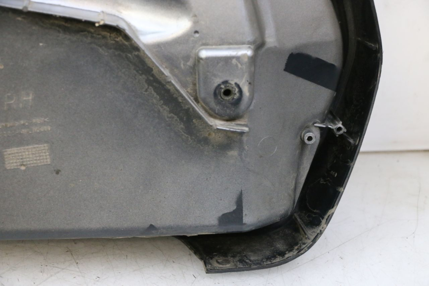 photo de VALISE DROITE HONDA NTV DEAUVILLE 650 (2001 - 2006)