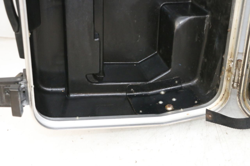 photo de VALISE GAUCHE KAWASAKI GTR 1000 (1994 - 2004) - État de surface