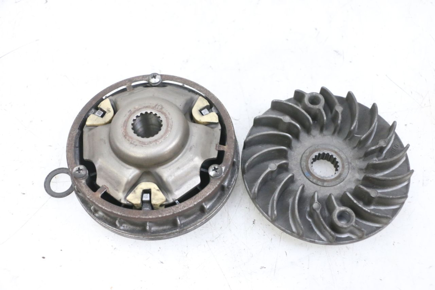 photo de VARIATEUR SUZUKI BURGMAN 125 (2007 - 2014) - Zoom état d’usage