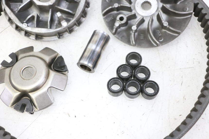 photo de VARIATEUR HONDA FES S-WING SWING ABS 125 (2007 - 2015)