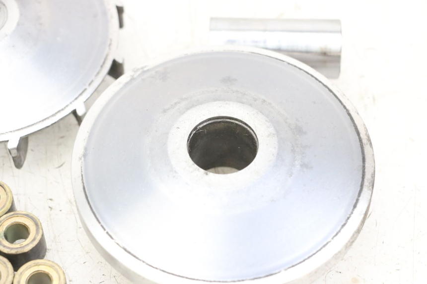 photo de VARIATEUR GOES WIKI 125 (2010 - 2015) - Gros plan technique