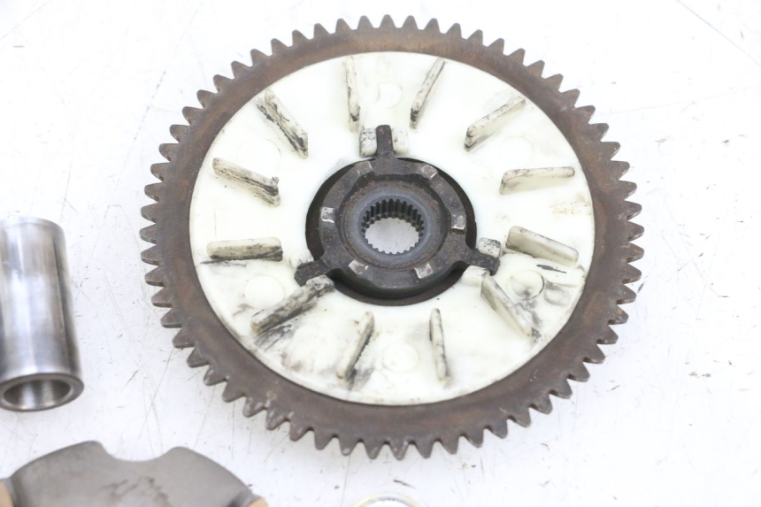 photo de VARIATEUR PEUGEOT KISBEE 4T 50 (2010 - 2017) - Vue rapprochée