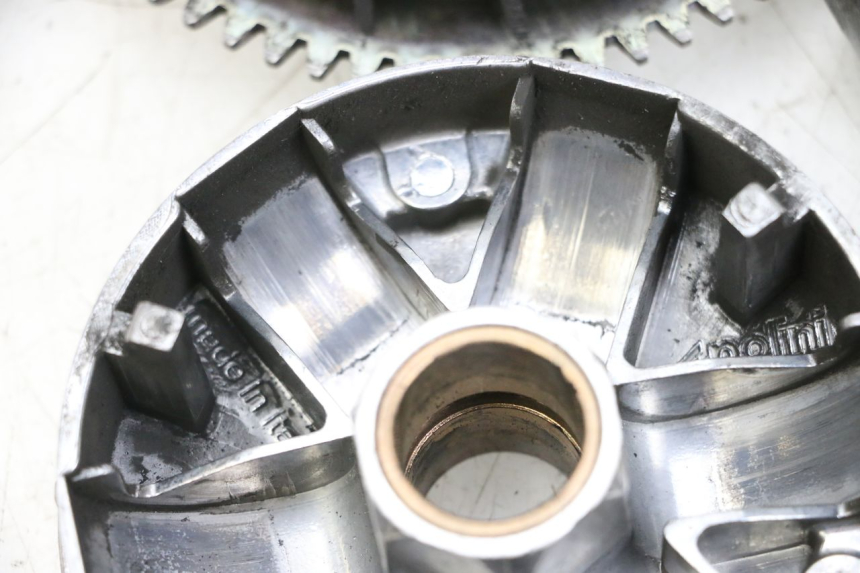 photo de VARIATEUR PIAGGIO NEW TYPHOON 50 (2018 - 2021) - Vue rapprochée