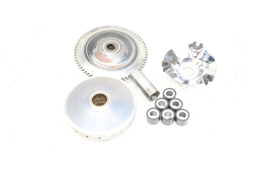 photo de VARIATEUR PIAGGIO NEW TYPHOON 50 (2018 - 2021) - Gros plan technique