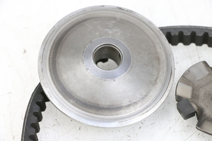 photo de VARIATEUR SYM ORBIT III 3 4T 50 (2021 - 2025) - État de surface