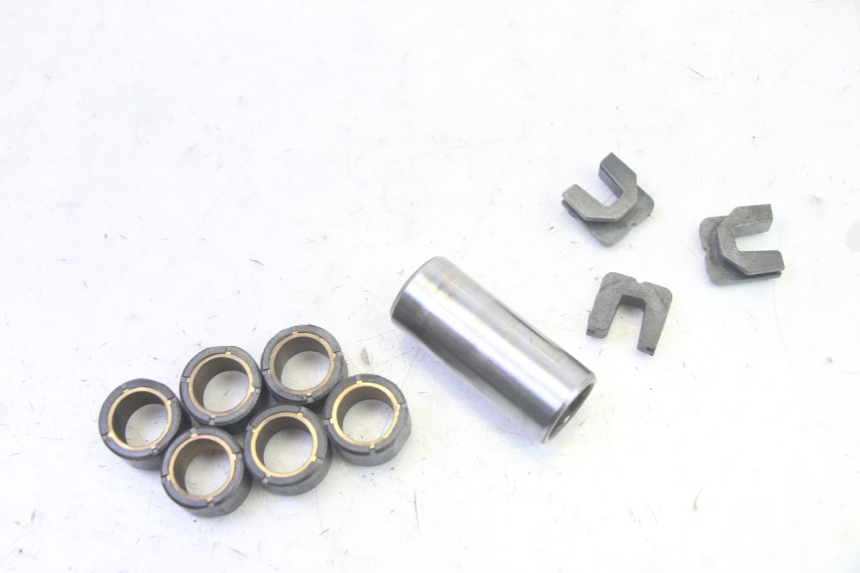 photo de VARIATEUR YAMAHA YP MAJESTY 125 (2002 - 2006) - Zoom état d’usage