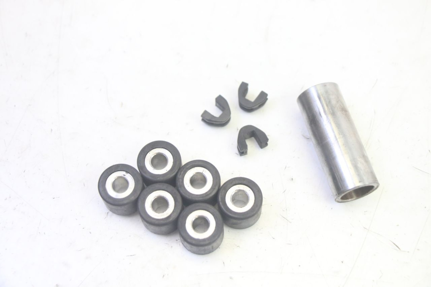 photo de VARIATEUR PIAGGIO ZIP 4T 50 (2018 - 2020) - Gros plan technique