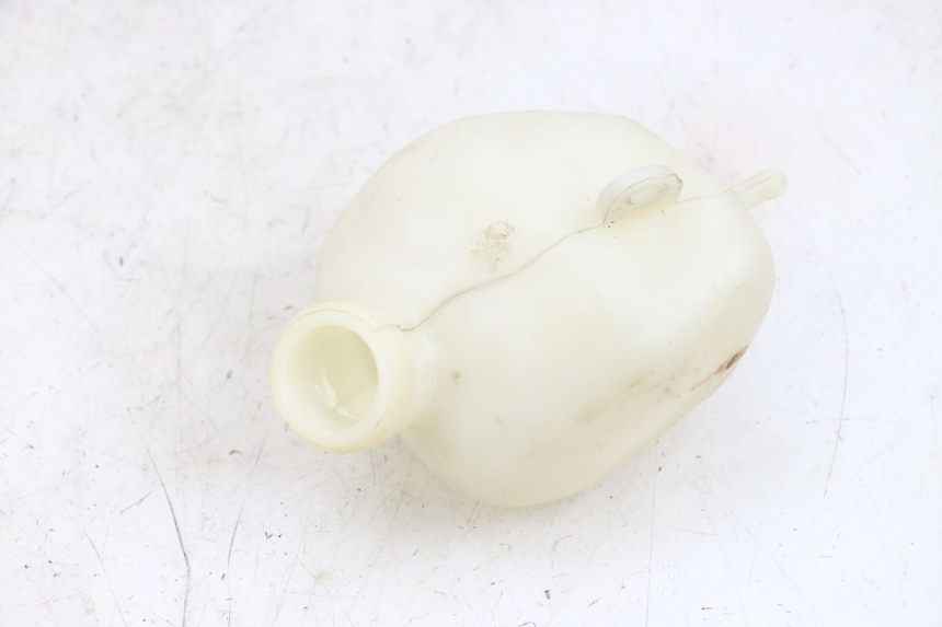 photo de VASE EXPANSION PEUGEOT ELYSEO 125 (1999 - 2004) - Détail de la pièce