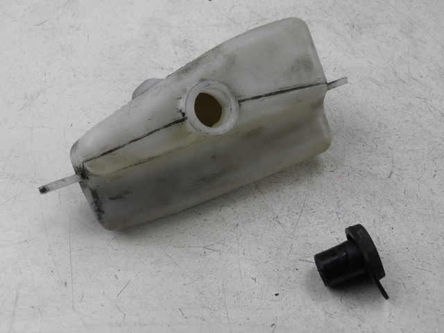 photo de VASE EXPANSION HONDA FES S-WING SWING ABS 125 (2007 - 2015)