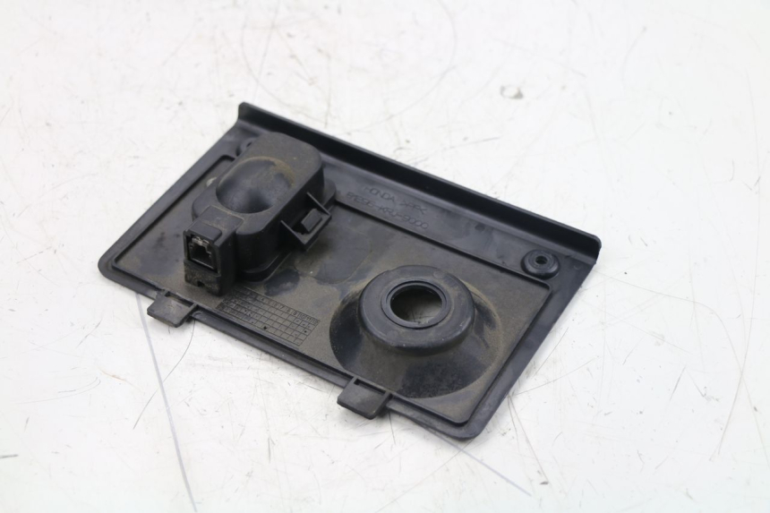 photo de VEILLEUSE HONDA FES S-WING SWING ABS 125 (2007 - 2015)