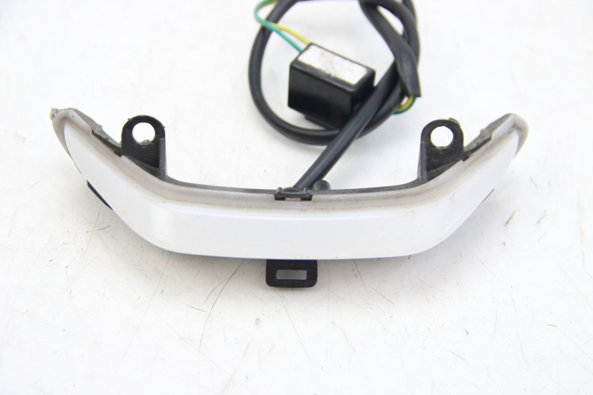 photo de VEILLEUSE PEUGEOT KISBEE 2T 50 (2018 - 2022)