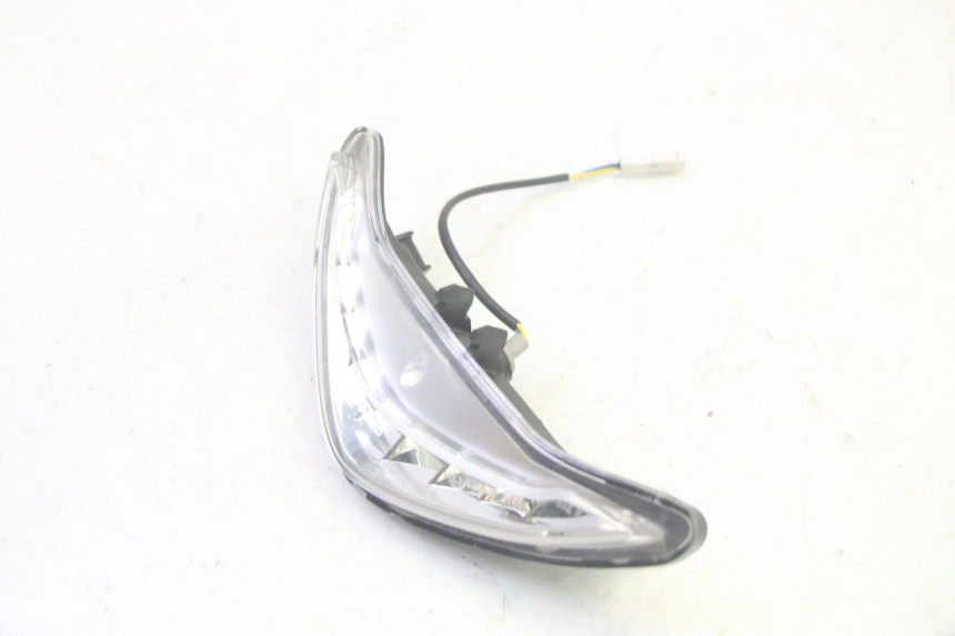 photo de VEILLEUSE PIAGGIO MP3 HPE 350 (2018 - 2020) - Détail de la pièce