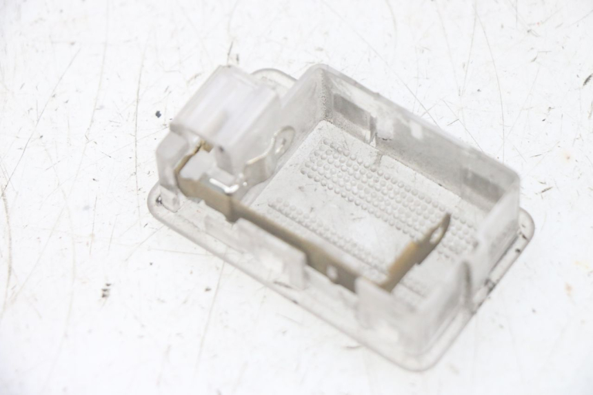 photo de VEILLEUSE PIAGGIO MP3 HPE 300 (2019 - 2026) - Zoom état d’usage