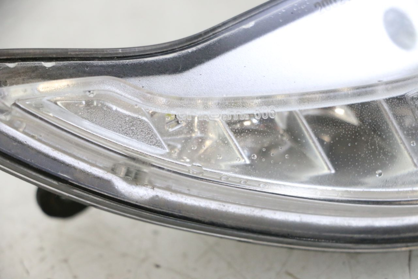 photo de VEILLEUSE PIAGGIO MP3 500 (2014 - 2016)