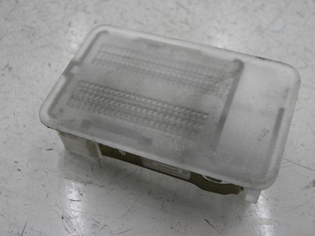 photo de VEILLEUSE PIAGGIO MP3 500 (2011 - 2015)