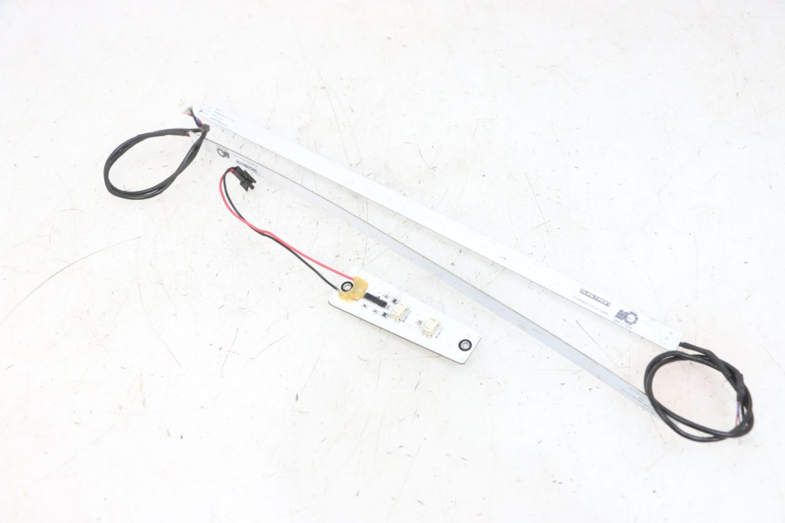 photo de VEILLEUSE DUALTRON VICTOR LIMITED 1