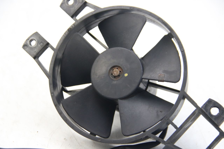 photo de VENTILATEUR PIAGGIO BEVERLY 125 (2010 - 2015)