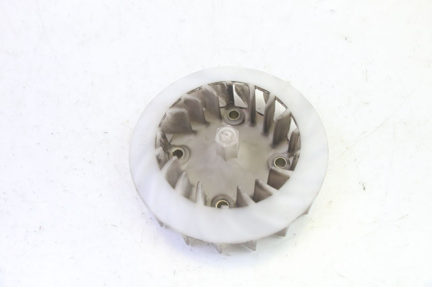 photo de VENTILATEUR SYM FIDDLE 3 III 125 (2014 - 2020) - Autre angle de vue