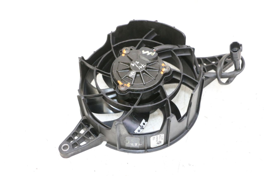 photo de VENTILATEUR BMW G310 R 310 (2016 - 2020)