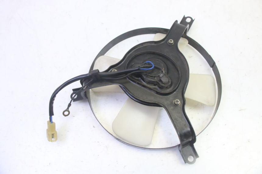 photo de VENTILATEUR KAWASAKI GPZ RX 1000 (1986 - 1988) - Zoom état d’usage