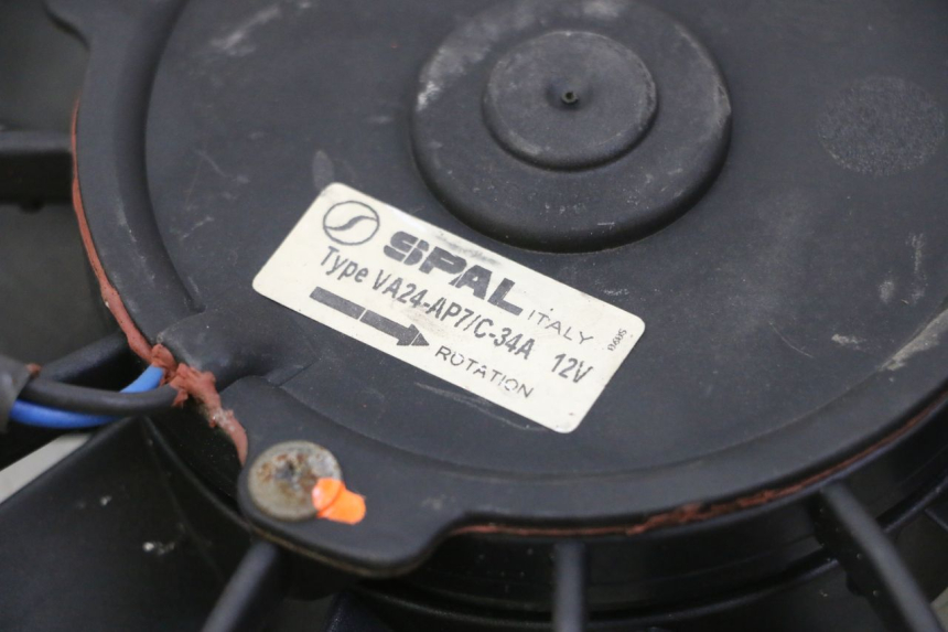 photo de VENTILATEUR TRIUMPH SPRINT 900 (1995 - 1998)