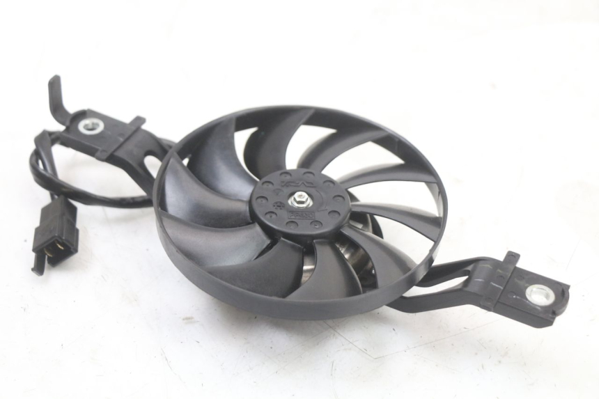 photo de VENTILATEUR SUZUKI BURGMAN 125 (2018 - 2021)