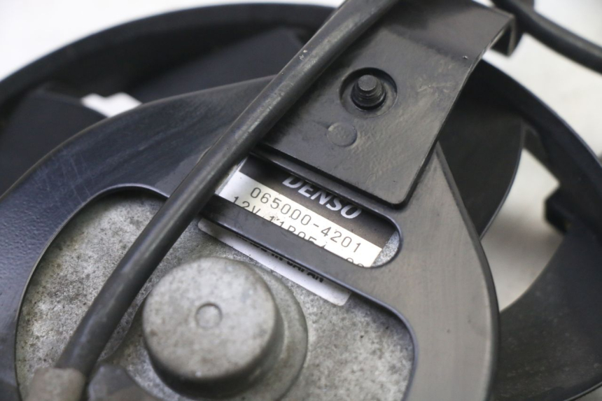 photo de VENTILATEUR YAMAHA XJ6 ABS 600 (2008 - 2016)