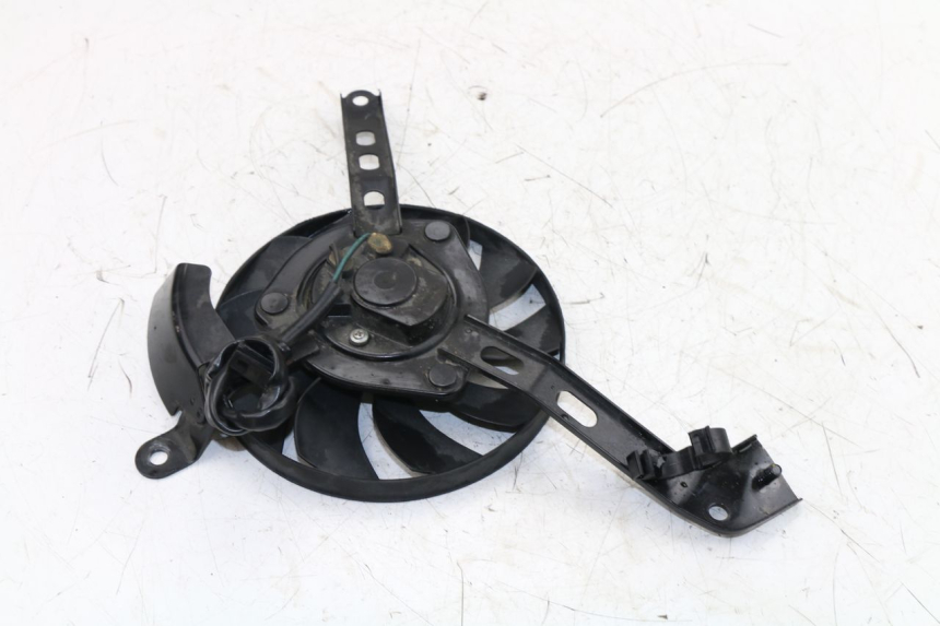 photo de VENTILATEUR YAMAHA MT-07 MT07 ABS 700 (2014 - 2017)