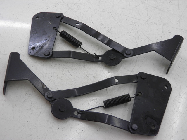 photo de VERIN COFFRE JONWAY RANGER 125 (2006 - 2014) - Détail de la pièce