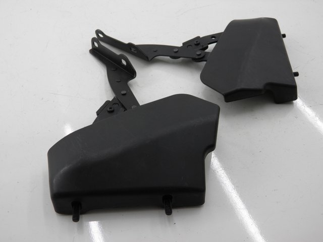 photo de VERIN COFFRE PIAGGIO MP3 125 (2006 - 2014)