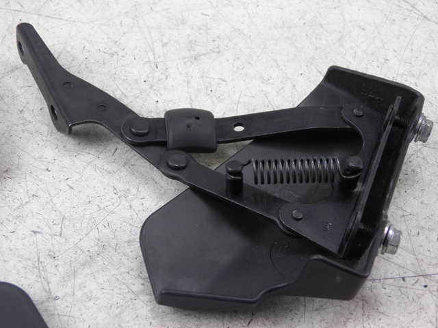 photo de VERIN COFFRE PIAGGIO MP3 LT 300 (2010 - 2016)