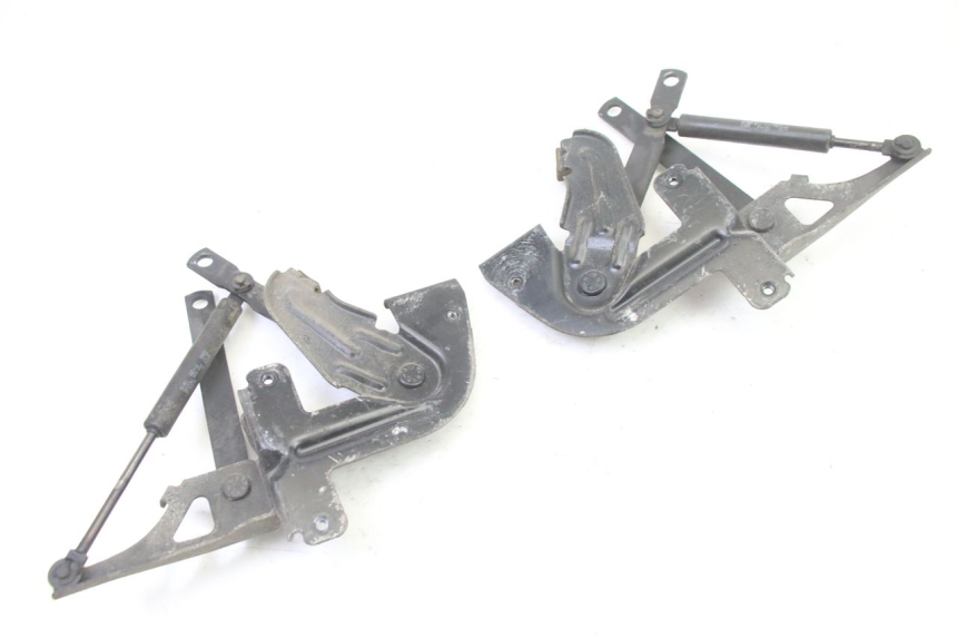 photo de VERIN SELLE PEUGEOT SATELIS 250 (2006 - 2012)