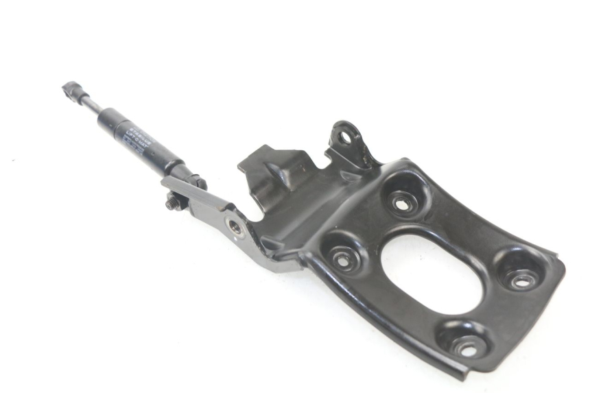 photo de VERIN SELLE YAMAHA XMAX X-MAX ABS 125 (2014 - 2016) - Gros plan technique