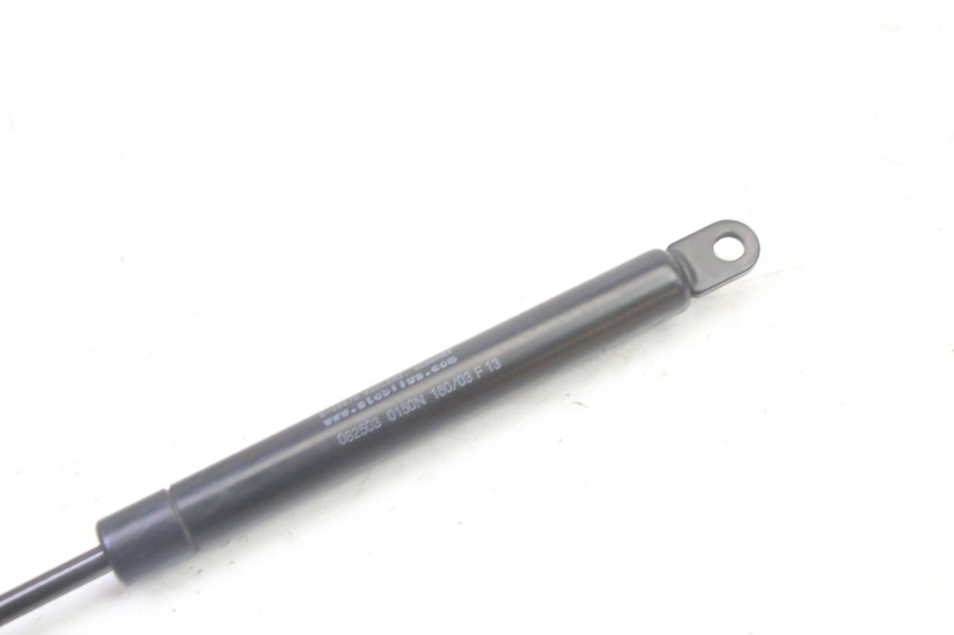 photo de VÉRIN SELLE PIAGGIO X9 EVOLUTION 125 (2003 - 2007)