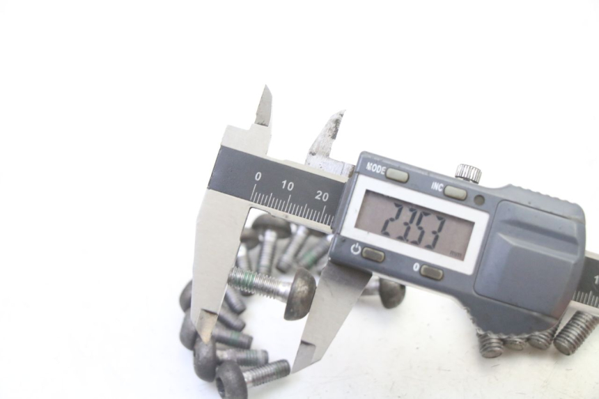 photo de VIS DISQUE DE FREIN HONDA CBR RR FIREBLADE 900 (1992 - 1994)