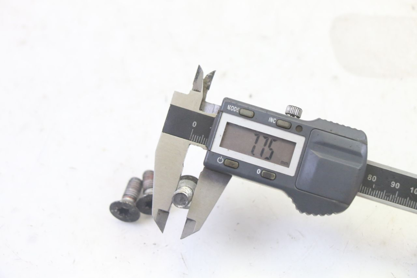 photo de VIS DISQUE DE FREIN PEUGEOT CITYSTAR 50 (2013 - 2017)