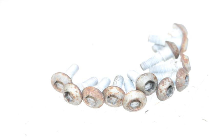 photo de VIS DISQUE DE FREIN YAMAHA FJR ABS 1300 (2006 - 2012) - Autre angle de vue