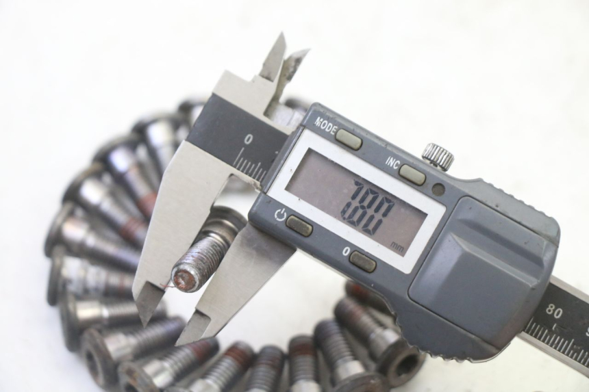 photo de VIS DISQUE DE FREIN HONDA NTV DEAUVILLE 650 (2001 - 2006)