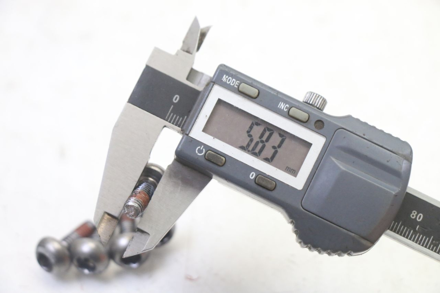 photo de VIS DISQUE DE FREIN HONDA NTV DEAUVILLE 650 (2001 - 2006)