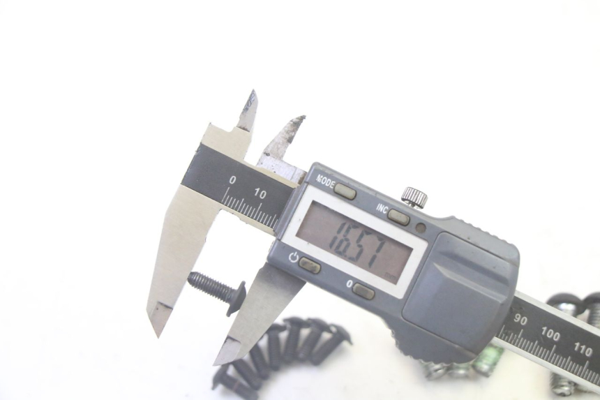 photo de VIS DISQUE DE FREIN PEUGEOT SATELIS 125 (2013 - 2018)