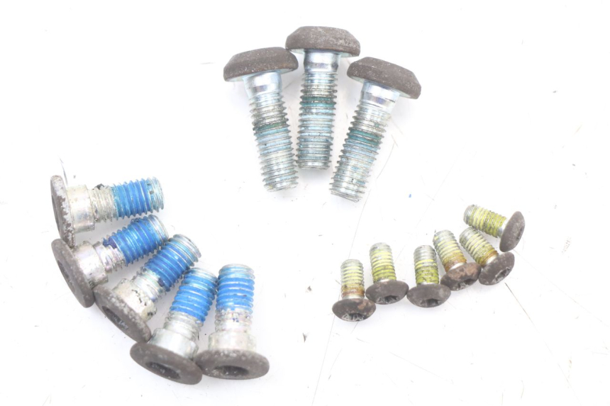 photo de VIS DISQUE DE FREIN YAMAHA XMAX X-MAX ABS 125 (2017 - 2020)