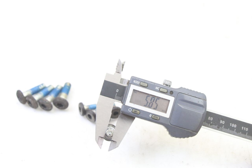 photo de VIS DISQUE DE FREIN YAMAHA XMAX X-MAX 125 (2006 - 2009)