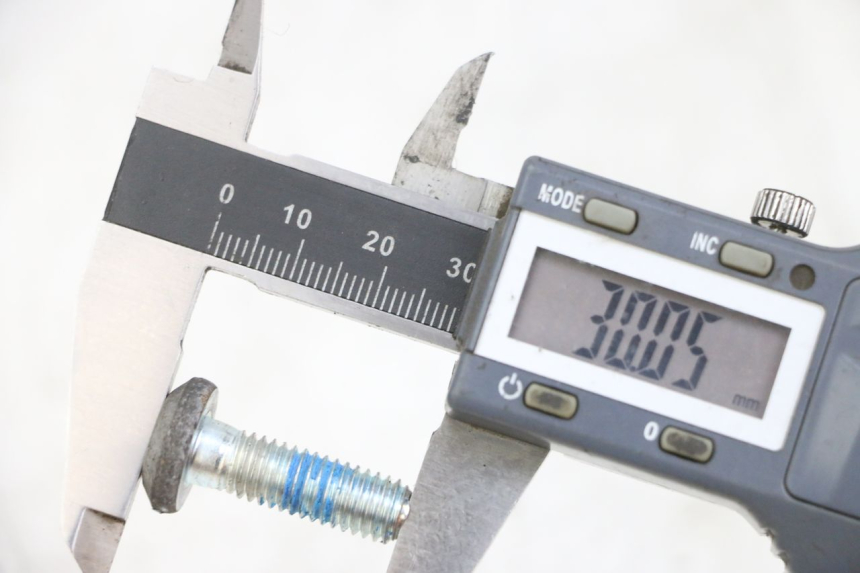 photo de VIS DISQUE DE FREIN YAMAHA XMAX X-MAX 125 (2006 - 2009) - Vue d’ensemble