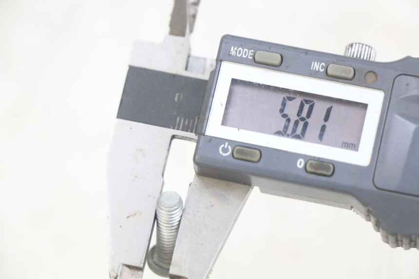 photo de VIS DISQUE DE FREIN PIAGGIO X8 125 (2004 - 2007)